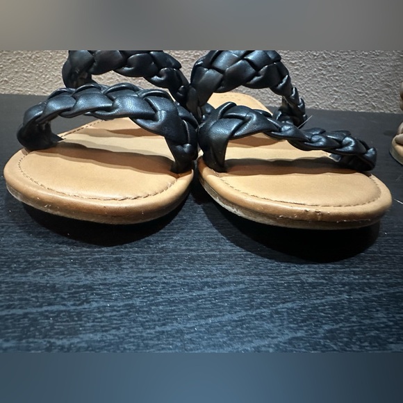 Sandal bundle, brown and black, size 10 - Picture 6 of 8